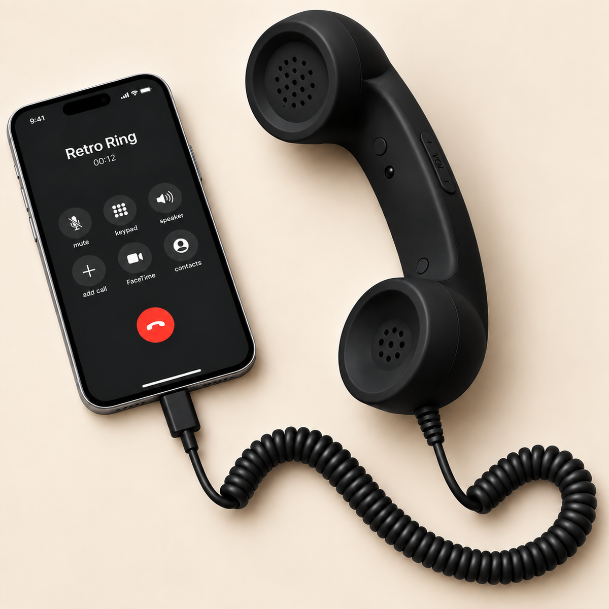 Retro Ring – Vintage-Inspired Plug In Cellphone