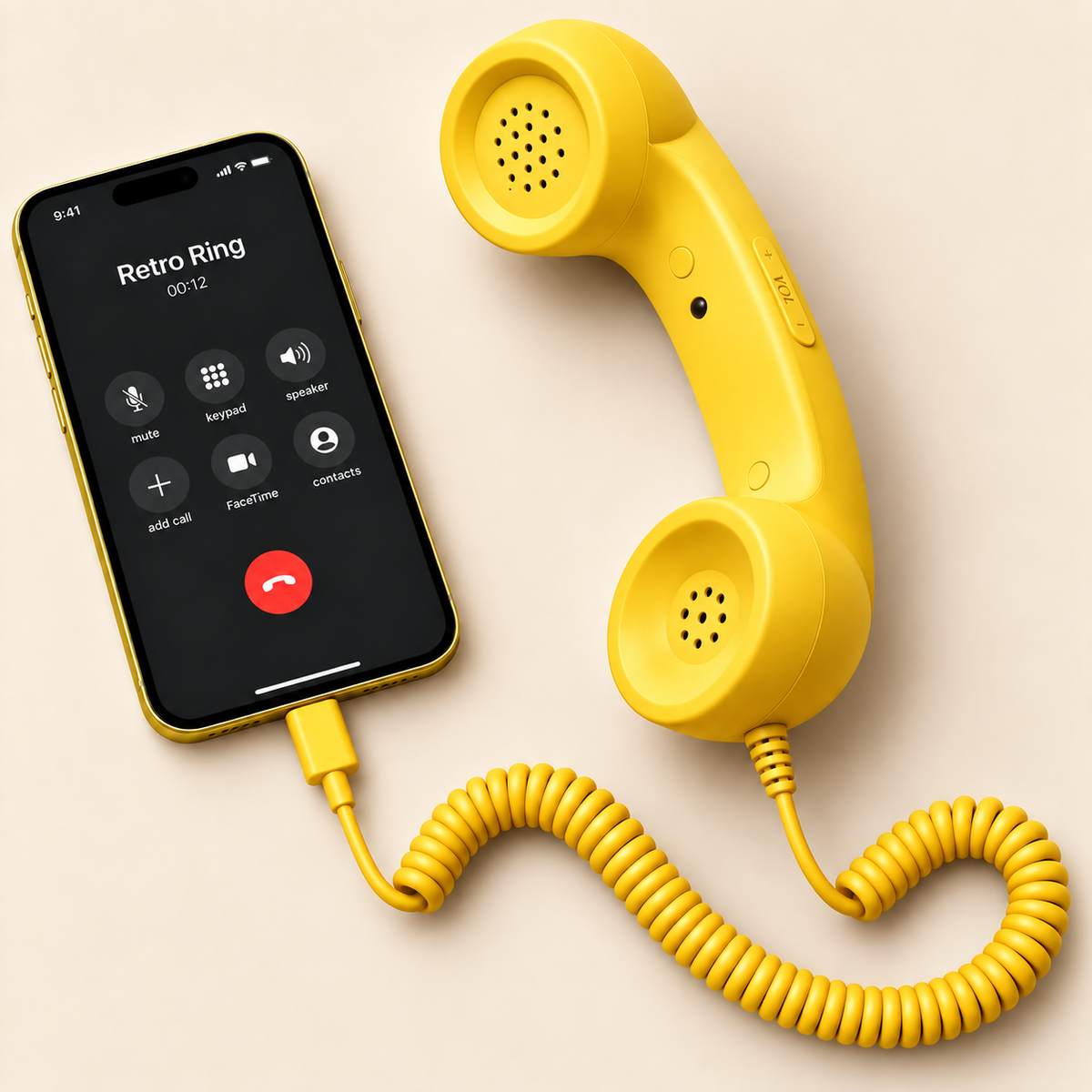 Retro Ring – Vintage-Inspired Plug In Cellphone